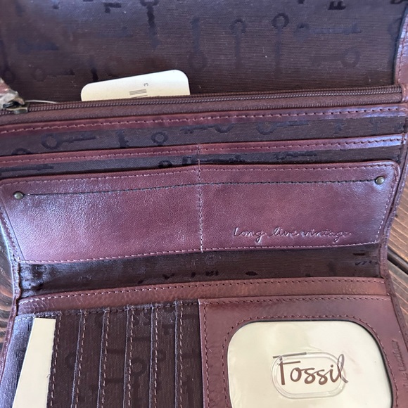 Fossil Animal Print Leather Wallet - Picture 4 of 5